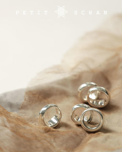 9000积分兑换  PETIT SCHAN小闪 fatty fatty ring 小胖墩儿 厚银制造重工925纯银戒指 商品图0