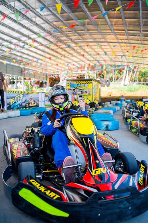 畅游套票 | 宝晶宫溶洞+天宫玻璃桥+天鹅湖游船+丛林飞车（或天鹅湖飞索）+卡丁车+丛林穿越【当天票】 商品图1