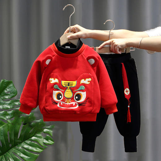 【给宝宝细致柔软的呵护】中国风宝宝拜年服套装 儿童红色卫衣男童女童加绒加厚童装喜庆衣服 商品图0