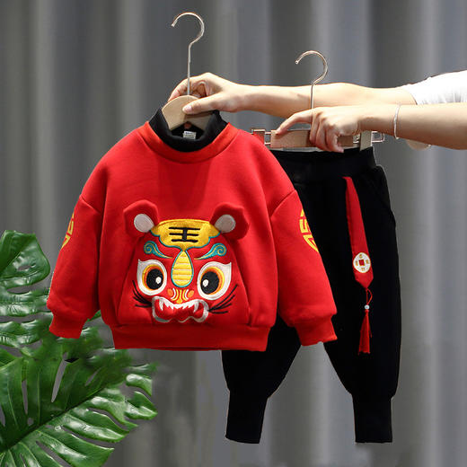 【给宝宝细致柔软的呵护】中国风宝宝拜年服套装 儿童红色卫衣男童女童加绒加厚童装喜庆衣服 商品图1