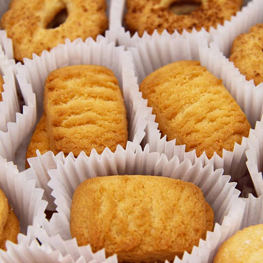 【中欧班列精选】WWJ俄罗斯套娃曲奇饼干 铁盒礼盒装400g/盒 随机发 商品图6