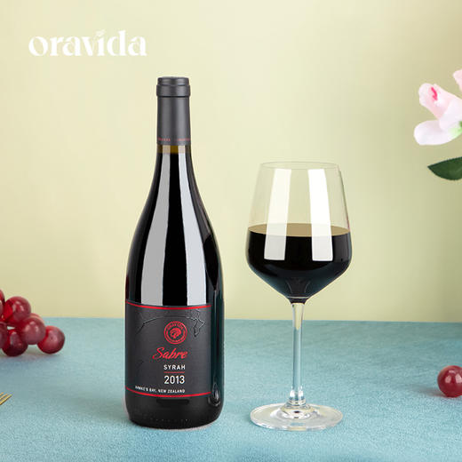 【女神节】圣剑西拉干红-oravida新西兰进口红葡萄酒2014*2瓶+赠800ml含气矿泉水2瓶 商品图4