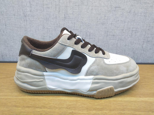 2021冬季新款豪行真皮休闲女鞋21478071时尚运动系带加绒棉鞋正品 商品图0