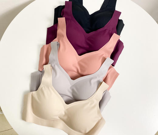 无限回购 2组垫 出口订单华款 专li猫耳杯设计无痕后开扣舒适内衣文胸 商品图0