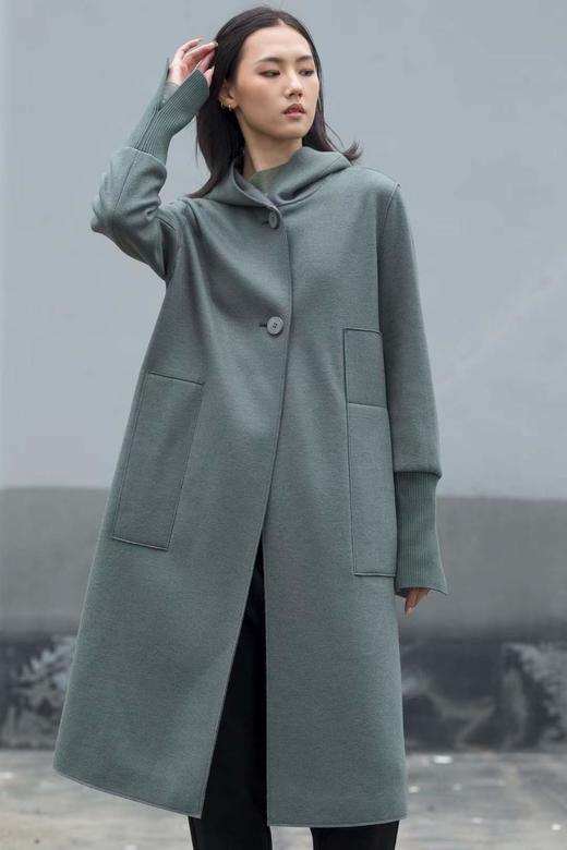 羊毛大衣 商品图0