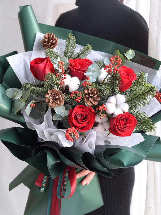 圣诞节红玫棉花松果平安果花束二选一 商品图3