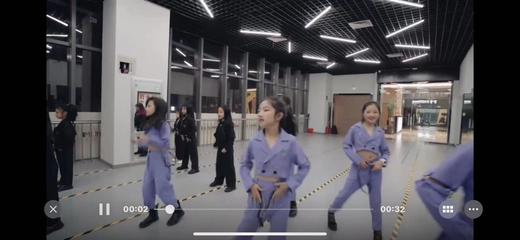 【顶尖时尚学院-钜城校区】99元抢购3次模特形体精品课，科学有效地塑造孩子体型，培养孩子自信心。还不赶快抢购！时间有限！ 商品图2