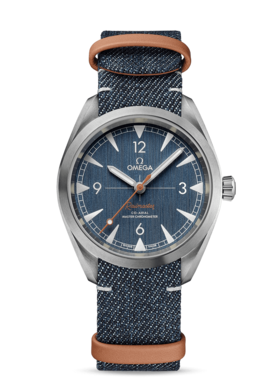 OMEGA 欧米茄铁霸腕表海马系列40毫米至臻天文台表 220.12.40.20.03.001