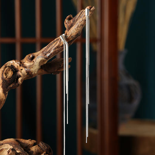 白意流苏耳钉耳环 | 新中式设计 | 优雅耳环| 现货加急发  商品图0