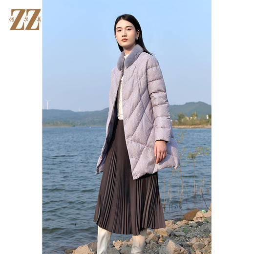 佐尔美2021秋冬新款 绣花水貂毛领羽绒服女E14YM19 商品图1
