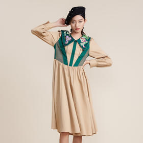 MIIDII谜底2022春新款宫廷复古彼德潘领天丝收腰连衣裙221ML0121