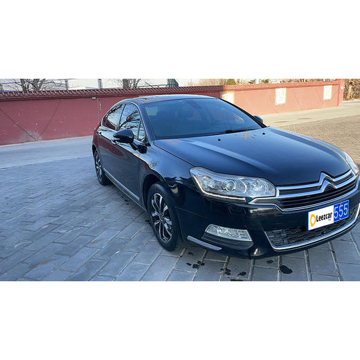 雪铁龙 C5 1.6T 自动尊贵型 【长租-北京】 商品图3