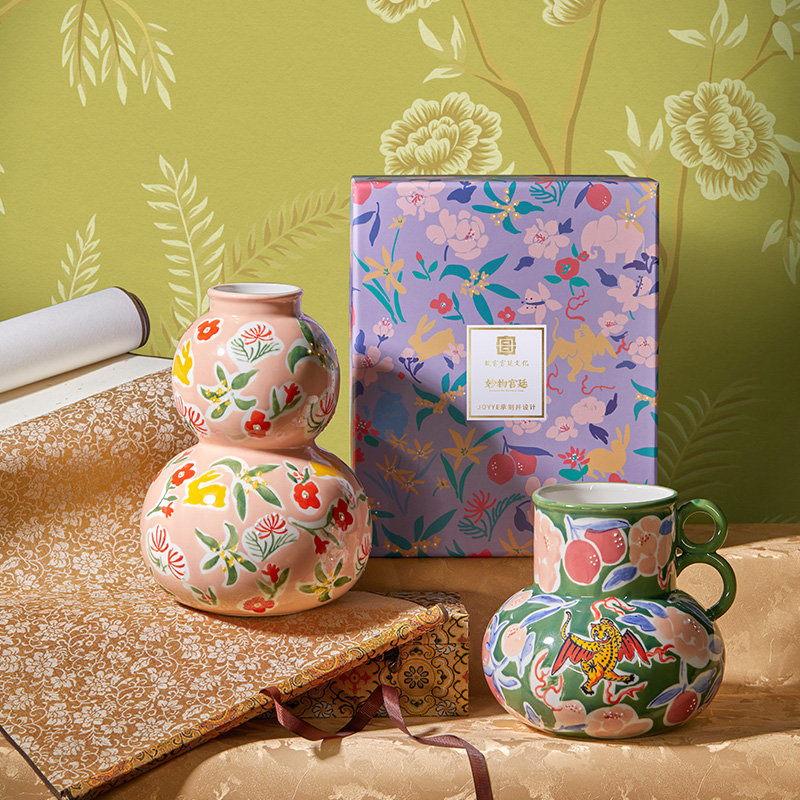 【花瓶】 瑞兽纳福花瓶