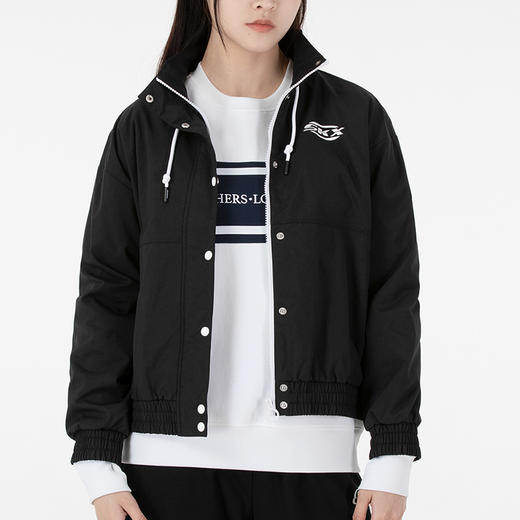 斯凯奇梭织外套女2022新年款立领防风夹克休闲运动服P122W001 商品图1