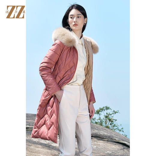 佐尔美2021秋冬新款 狐毛领双面穿羽绒服女E14YH21 商品图3