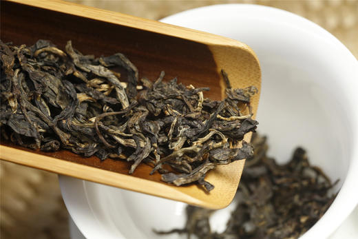 花蜜香 冰糖甜 勐库冰岛玉叶生茶（2011） 商品图4