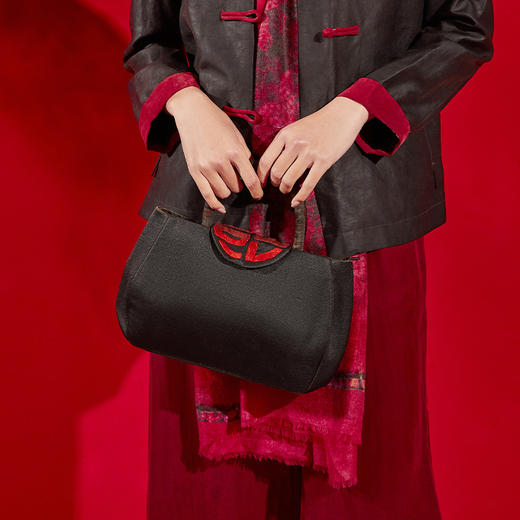 TANGY Collection/天意精品秋冬新品国风原创针织绣花手提包 商品图1