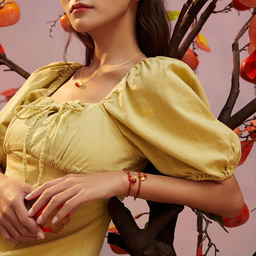 周六福黄金足金红绳手链女2022年新款吊坠5D硬金万“柿”如意手饰 商品图3