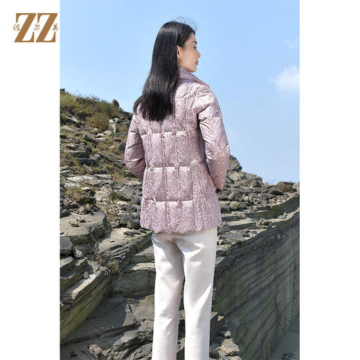 佐尔美2021秋冬新款 翻领印花短款面包服羽绒服女E14YY07 商品图4