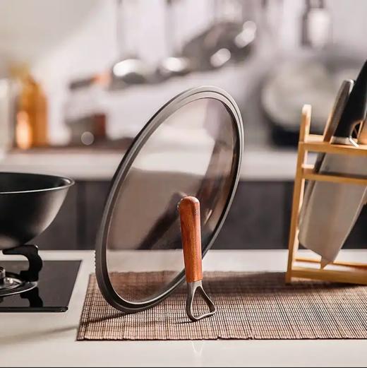 【专利窒化不沾技术】SANHO 三禾 窒氮工艺无涂层铁锅 商品图4