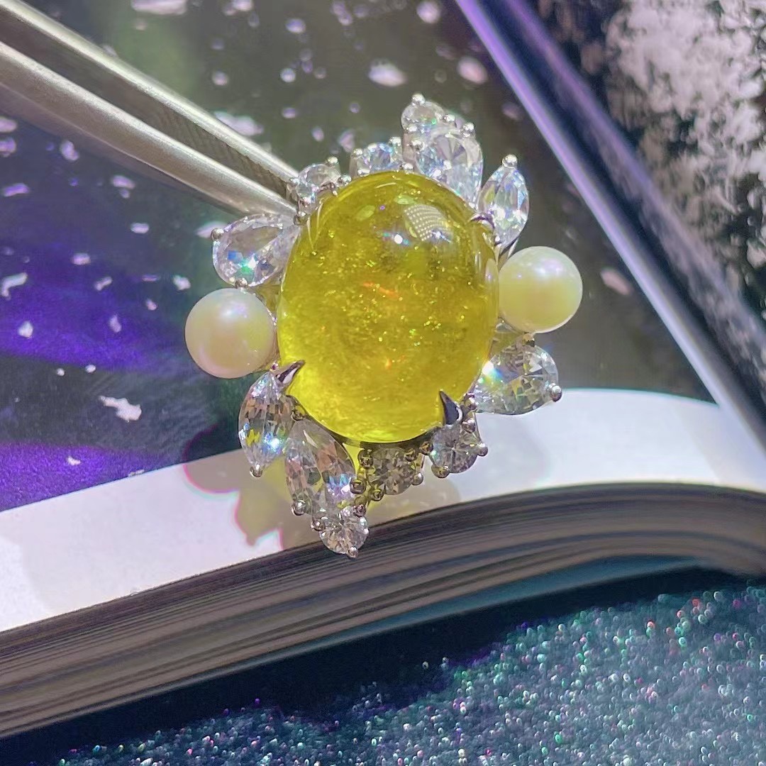 3ct,8.03g 天然金丝雀素面碧玺戒面料