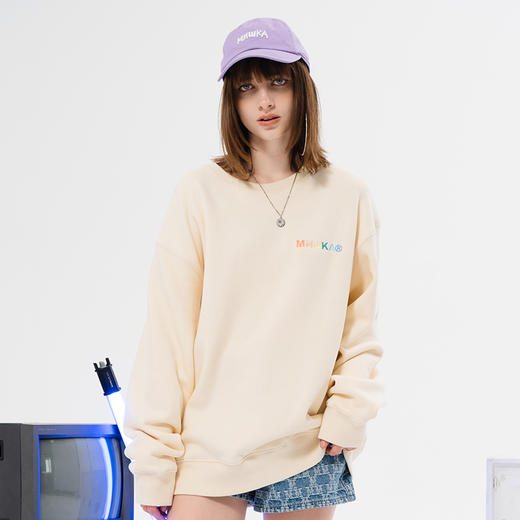 MISHKA2022春夏新品 KA爷涂鸦熊圆领套头卫衣男女同款M21100461M 商品图2