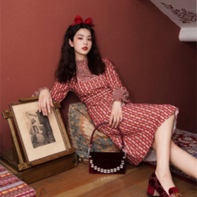 特价秒杀 APEDE MOD丝绒手提包  .潮快闪[福利品]