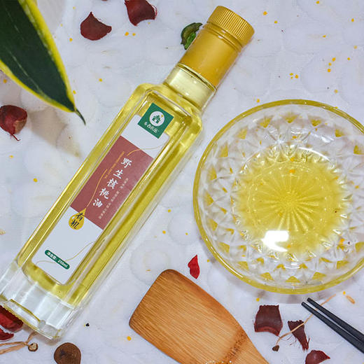 【乡吾农品】野生核桃油（礼盒装250ml*2） 商品图2