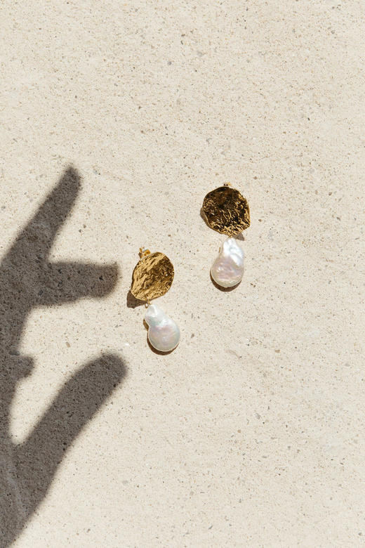 ROSA系列珍珠吊坠耳环 商品图4