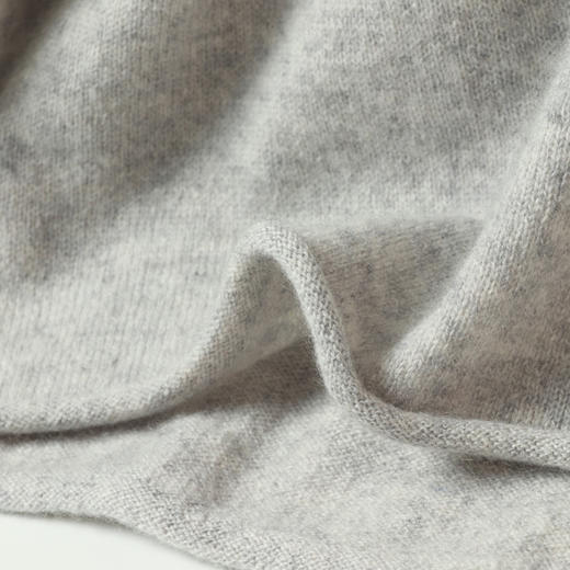 藏肉显瘦| 慵懒舒适小船领长短片纯色羊绒上衣 商品图3