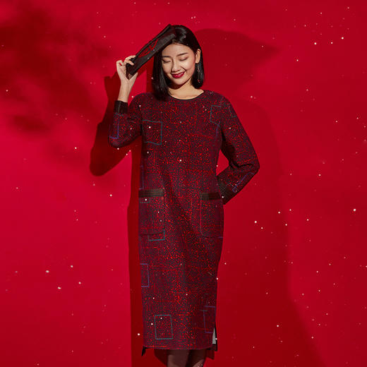 TANGY Collection/天意精品秋冬新品原创国潮复古印花直筒连衣裙 商品图1