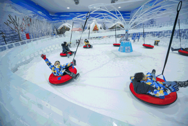 【东郊记忆店-耍雪乐园】49.9抢单人票!元旦春节周末通用!