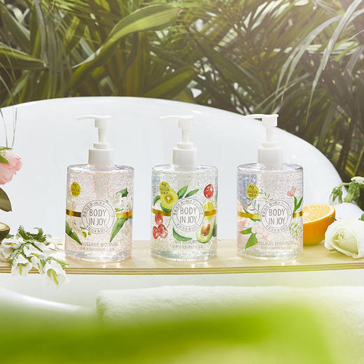 【限时清货】15元抢购（门店自提+运费可到家）！！花果里银离子香氛-蚕丝蛋白沐浴露 500g（有效期2025年10月26日） 商品图1