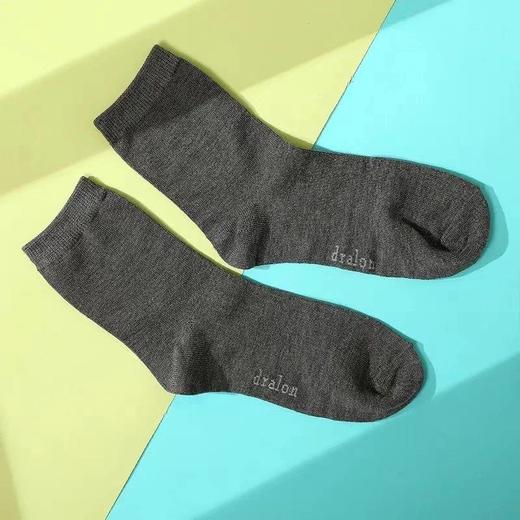 【有温度的黑科技袜子】2组包邮【德绒抗菌袜】男女款御寒防臭一周内发货 商品图2