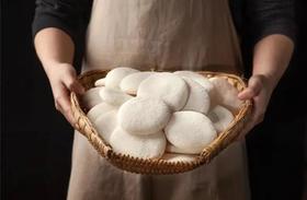  一口糍粑，该好好过冬了。 