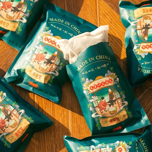 康草堂艾草叶足浴包|12种材料合理配比、真材实料、无纺布内包，隔渣防漏耐高温，抗挤压，久泡不破、汤色自然透亮、助你缓解疲劳、暖宫驱寒、睡个好觉 商品图2