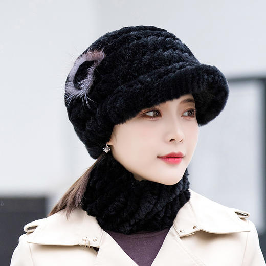保暖獭兔毛鸭舌帽百搭妈妈帽围巾套装  GY-TYS 商品图1