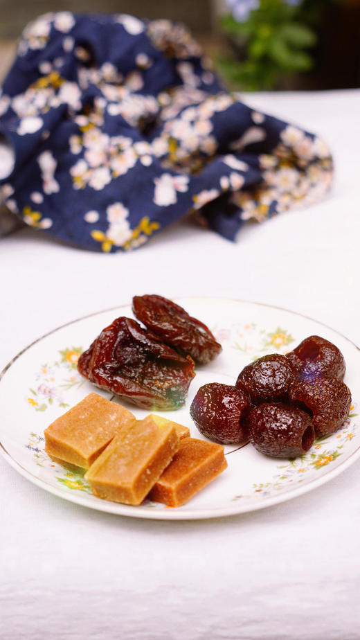 健康解腻小零食！杏干85g*2+山楂块128g*2+山楂球85g*2 商品图1