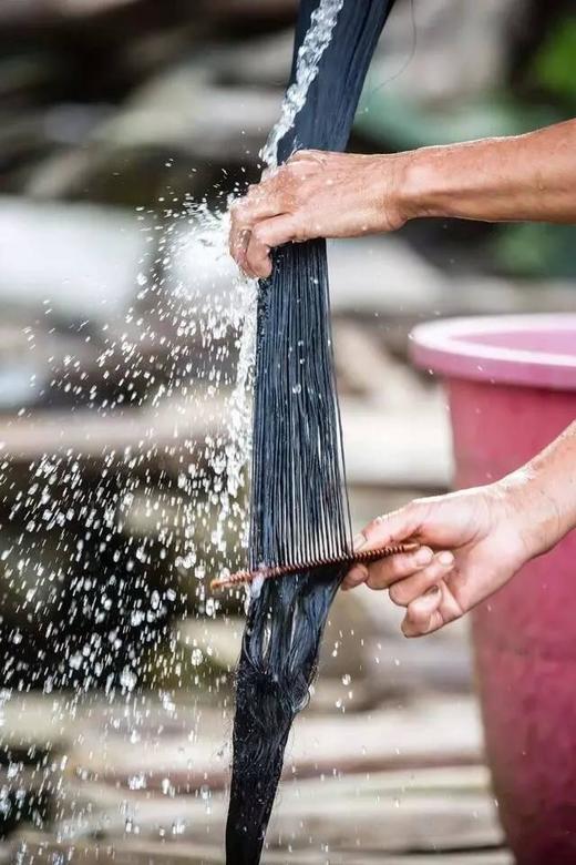 天下DI一长发村的护发秘诀长发养护红瑶洗发水2瓶装 商品图5