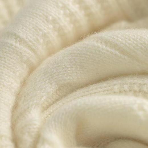 【稀缺原料-内蒙赤峰罕山有机羊绒】世界Ding级羊绒一件云朵般轻柔亲肤的羊绒衫-穿上就是软妹子【厚款】绞花羊毛【非质量问题不退不换】 商品图6