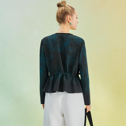 TANGY Collection/天意精品2022年春夏新品抽带收腰V领手工印染莨绸短外套 商品图2