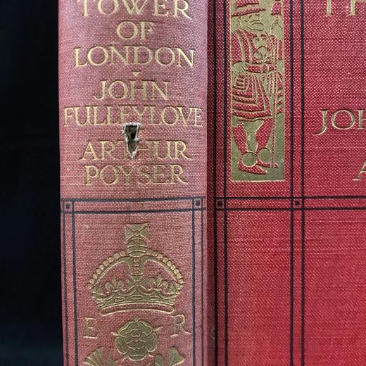 1908年 伦敦塔风物志 英国画家、插图家约翰·弗利洛夫22幅彩色插图 漆布精装大32开 商品图1