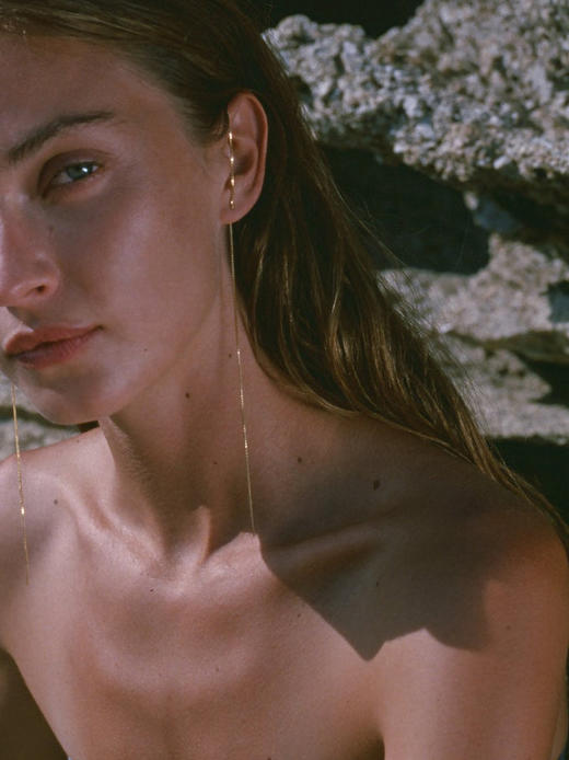 北京仓｜Maggoosh-Priya-流线 长耳环［希腊设计师］ 商品图4