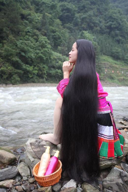 天下DI一长发村的护发秘诀长发养护红瑶洗发水2瓶装 商品图0