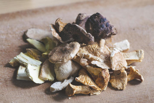 山珍美味冻干菌汤包8种纯野生菌含松茸松露无需泡发清洗12g/盒*3盒 商品图3