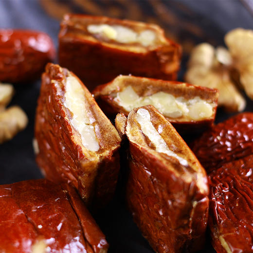 【塔玛庄园】网红枣仁派 380g袋装  760g礼盒装 甜而不腻 软糯适中 商品图3