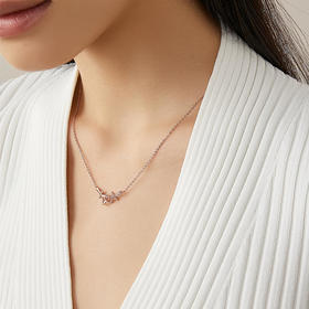 周二宠粉日 | 元旦怎么“扮”？约会穿搭、亲友送礼提前看！