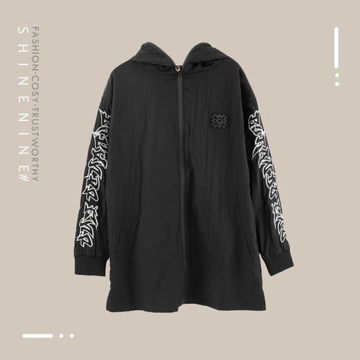 E18F21MWJ020夸张装饰带帽梭织夹克 商品图0