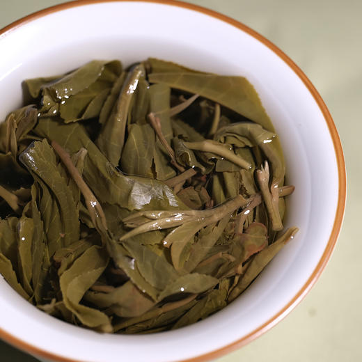 德丰昌生肖饼【龙腾虎跃·生茶】普洱生茶357克/饼2021年 商品图4