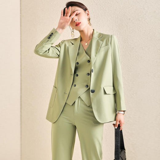 绿色职业套装女秋冬款时尚气质女神范高端正装西装显瘦减龄两件套 商品图3